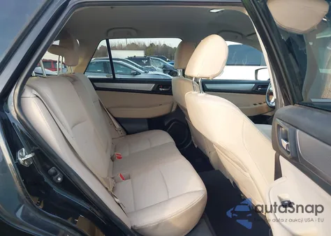 2017 Subaru Outback 2.5I Premium из США, поврежденный, VIN 4S4BSACC7H3321571